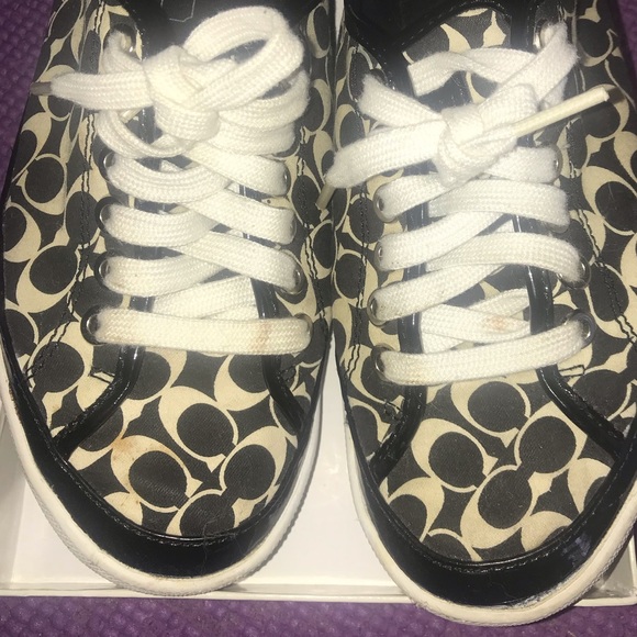 COACH *Authentic* 5.5 ETTA Heritage Stripe Blk/Wht Signature sneakers - Picture 3 of 13